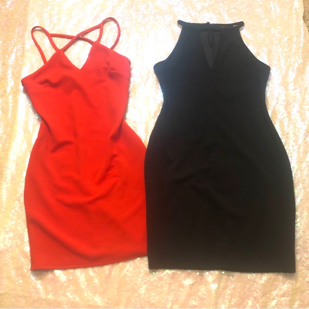 Red strappy bodycon dress & black cutout vneck 2 pc bundle set nwot medium